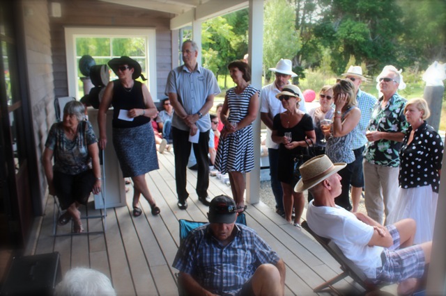 Fundraising concert audience