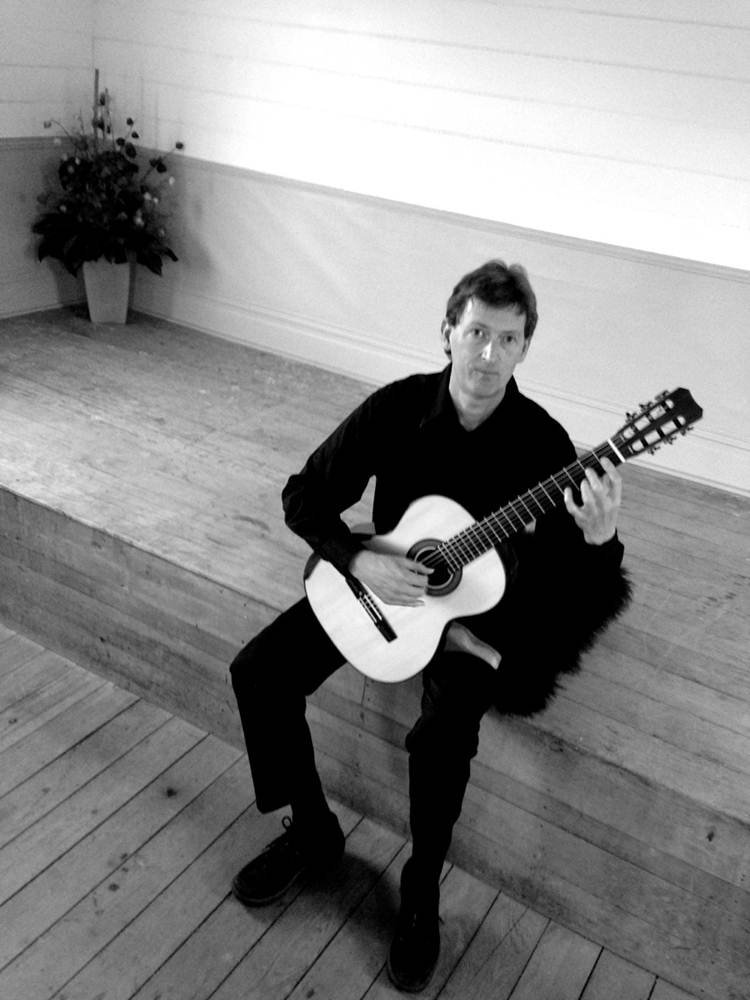 Bruce Paine Guitarist